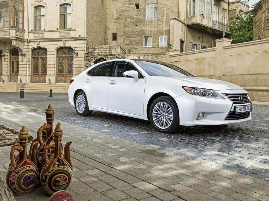  Lexus ES350 2013 года  (CIS) (фото 25 из 26)